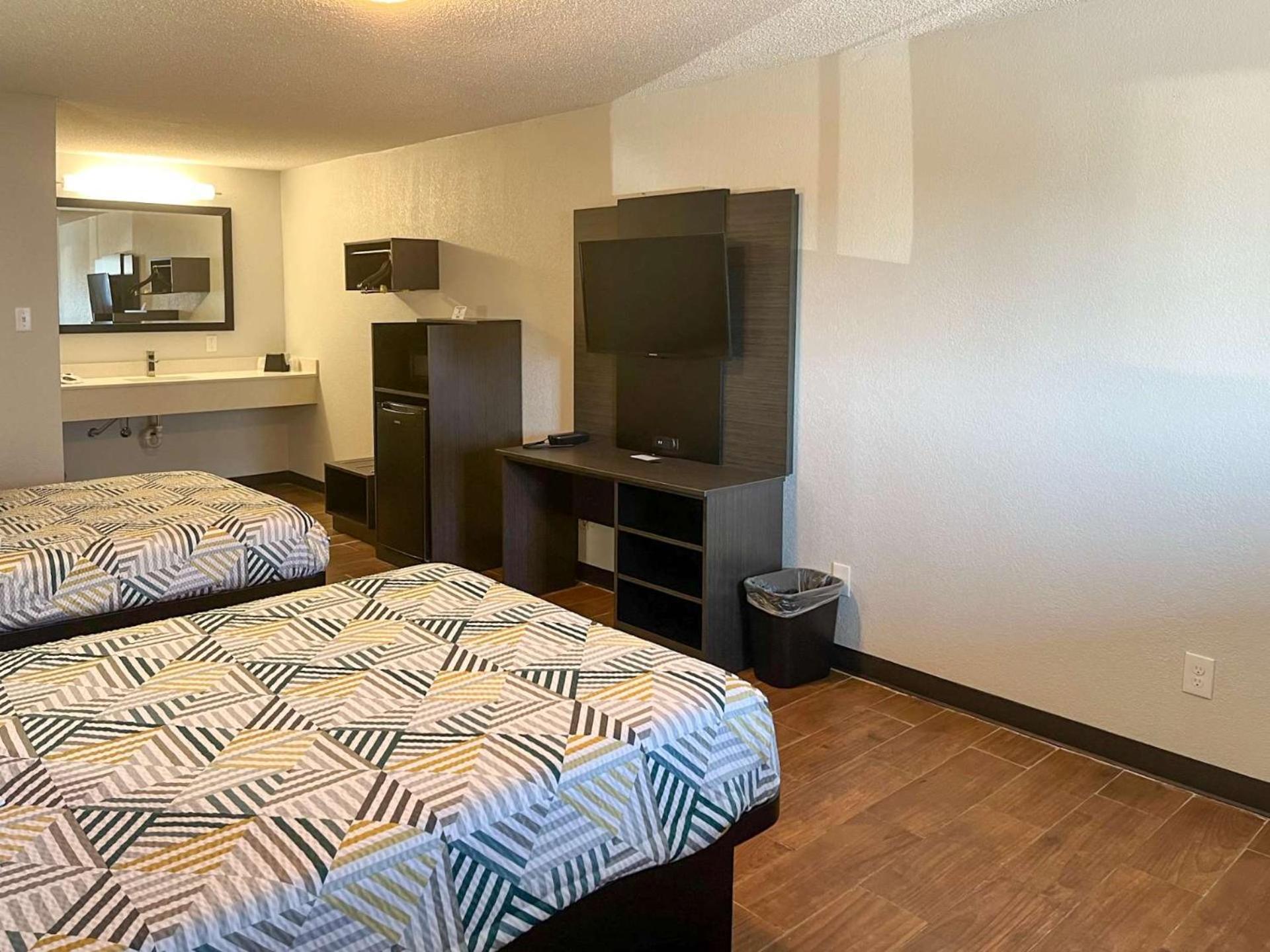 Studio 6 Suites Hurricane, Wv Bagian luar foto