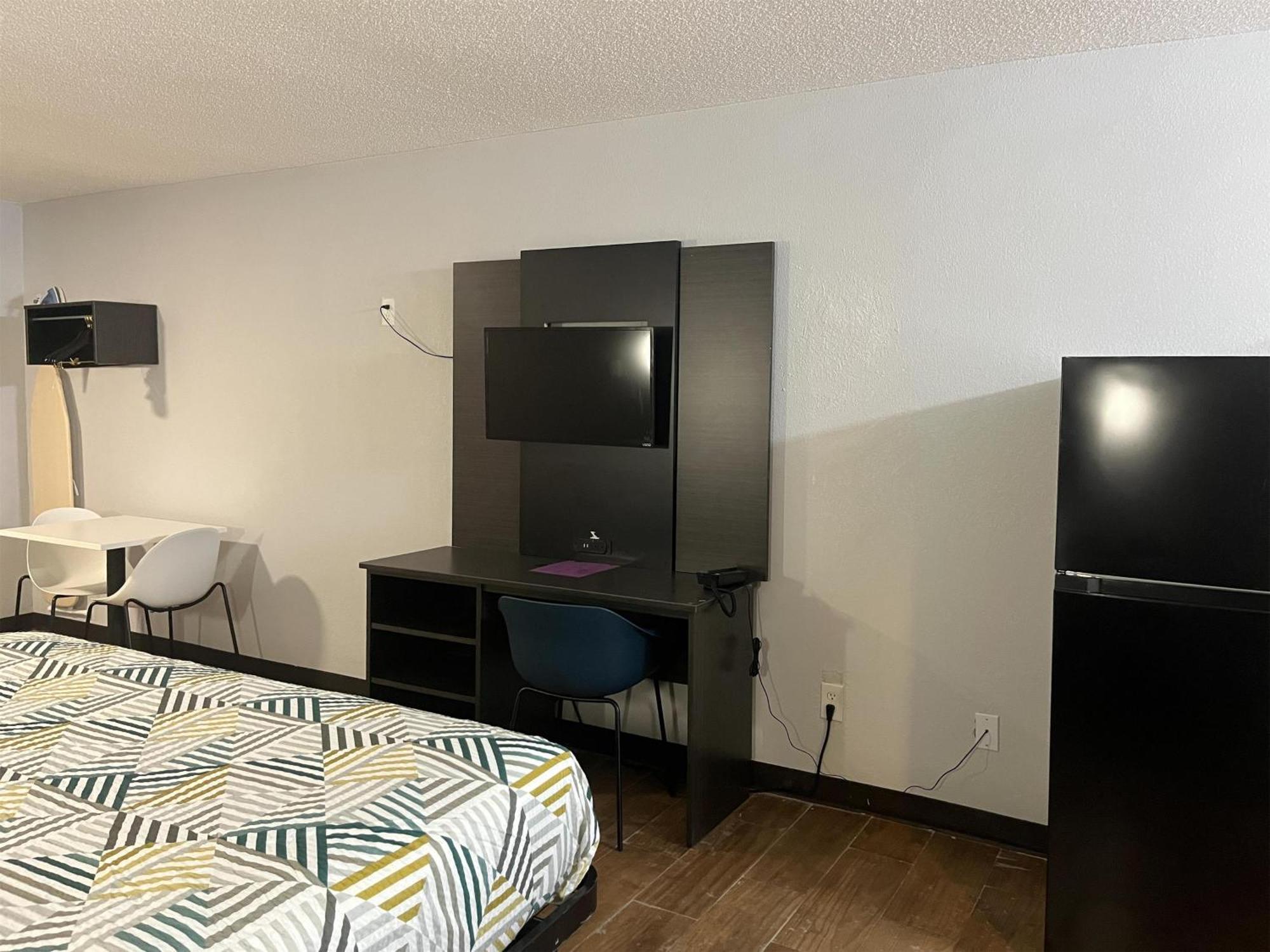 Studio 6 Suites Hurricane, Wv Bagian luar foto