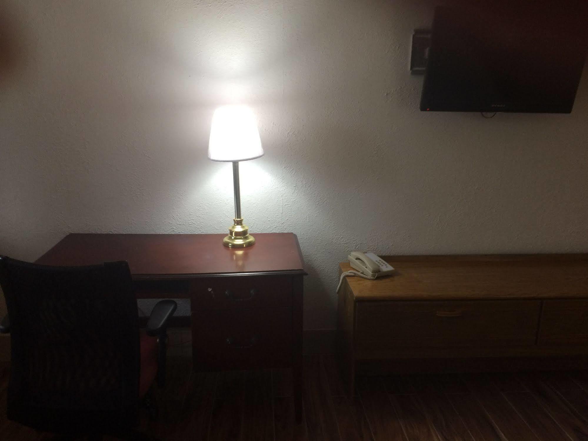 Studio 6 Suites Hurricane, Wv Bagian luar foto