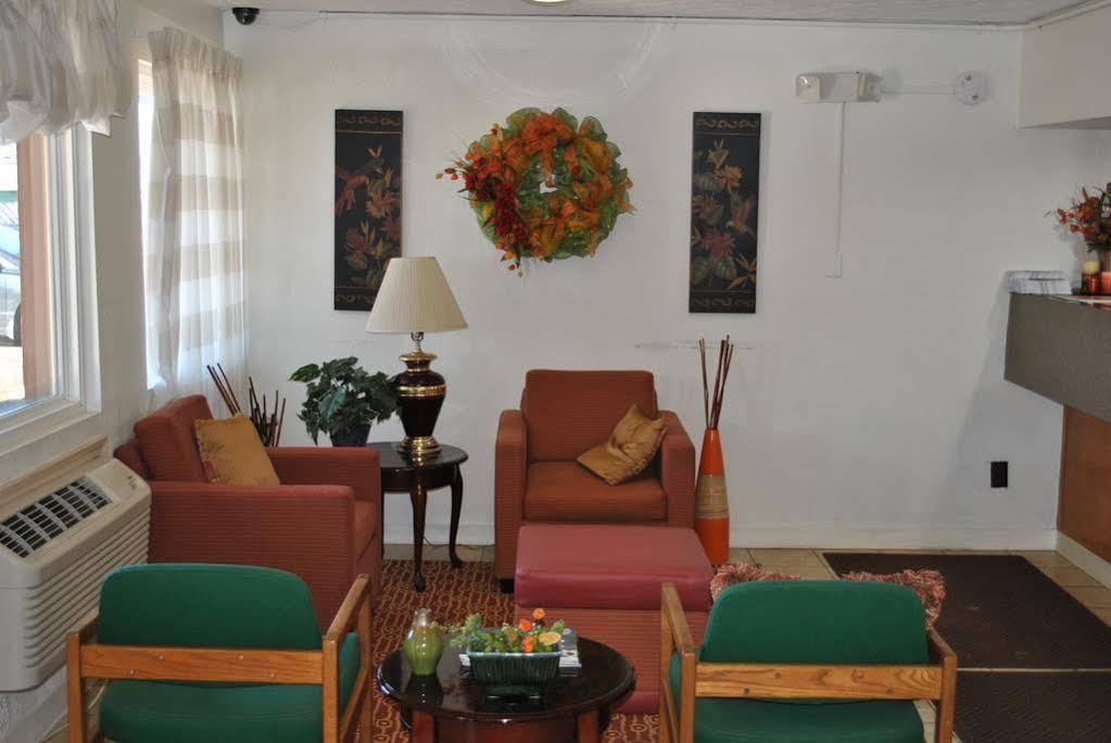 Studio 6 Suites Hurricane, Wv Bagian luar foto
